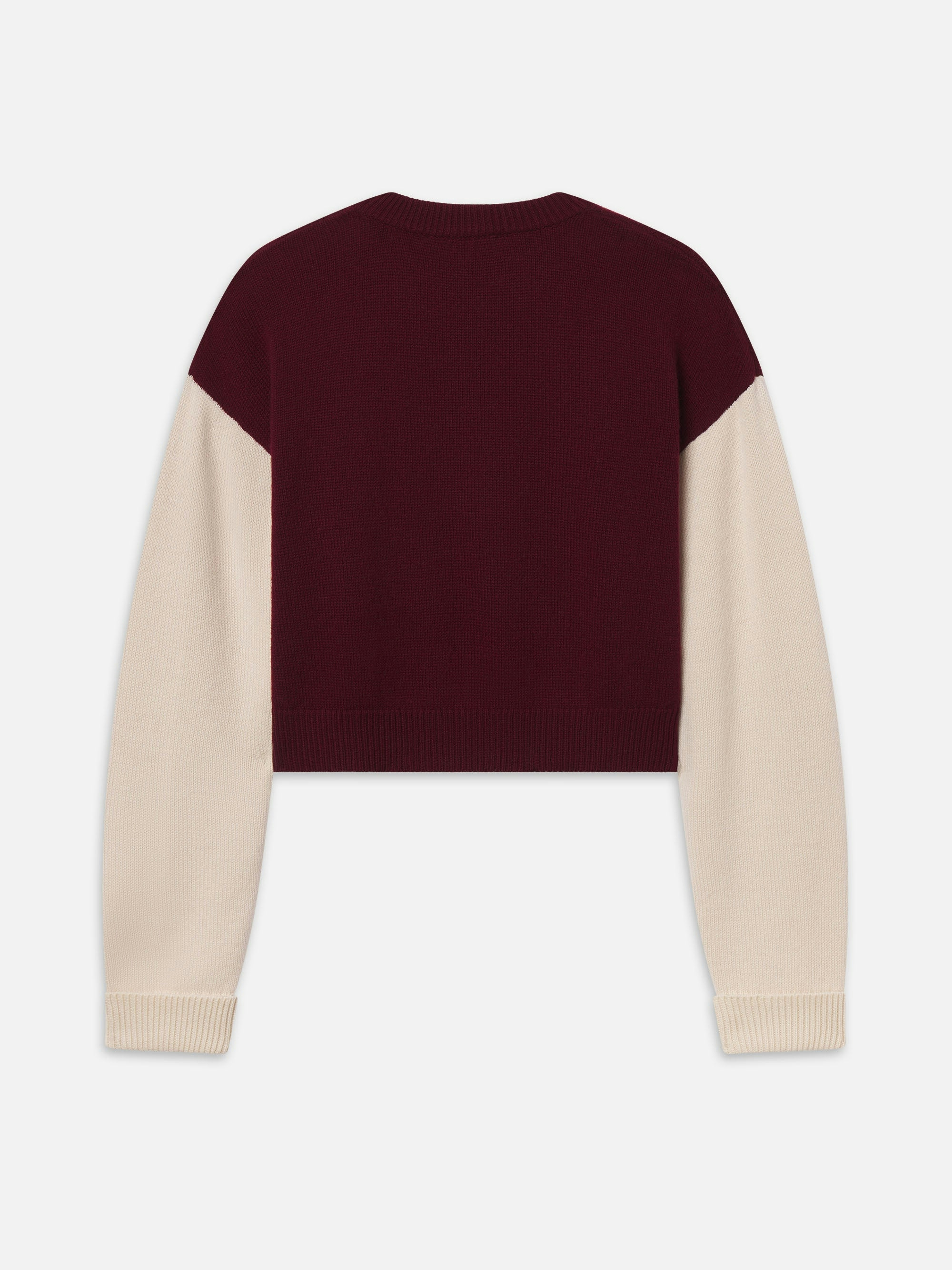 sweater back packshot image alt:fit2